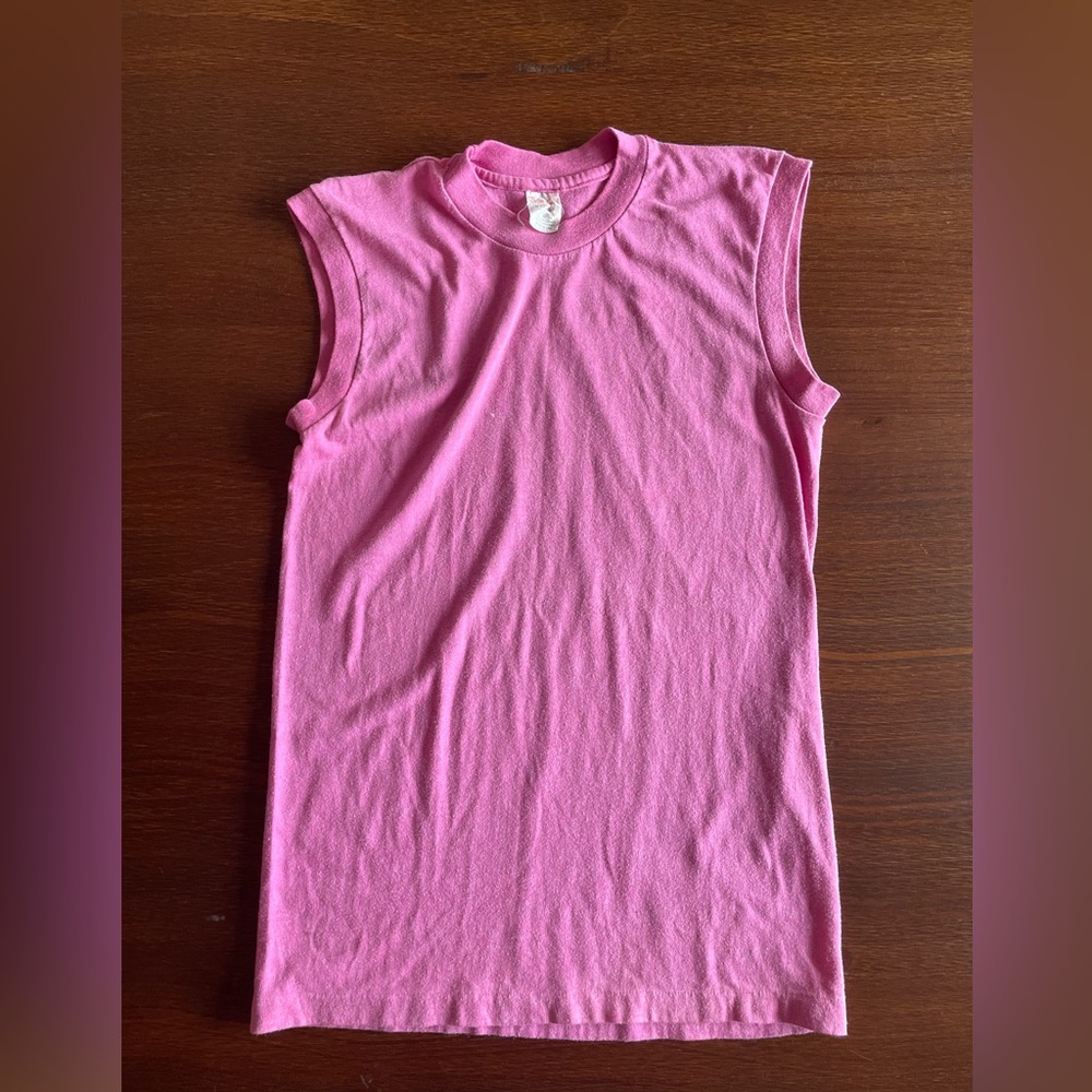 Rare sleeveless tee